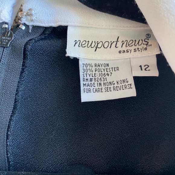 Newport News Easy Style Collard Dress - Picture 6 of 6